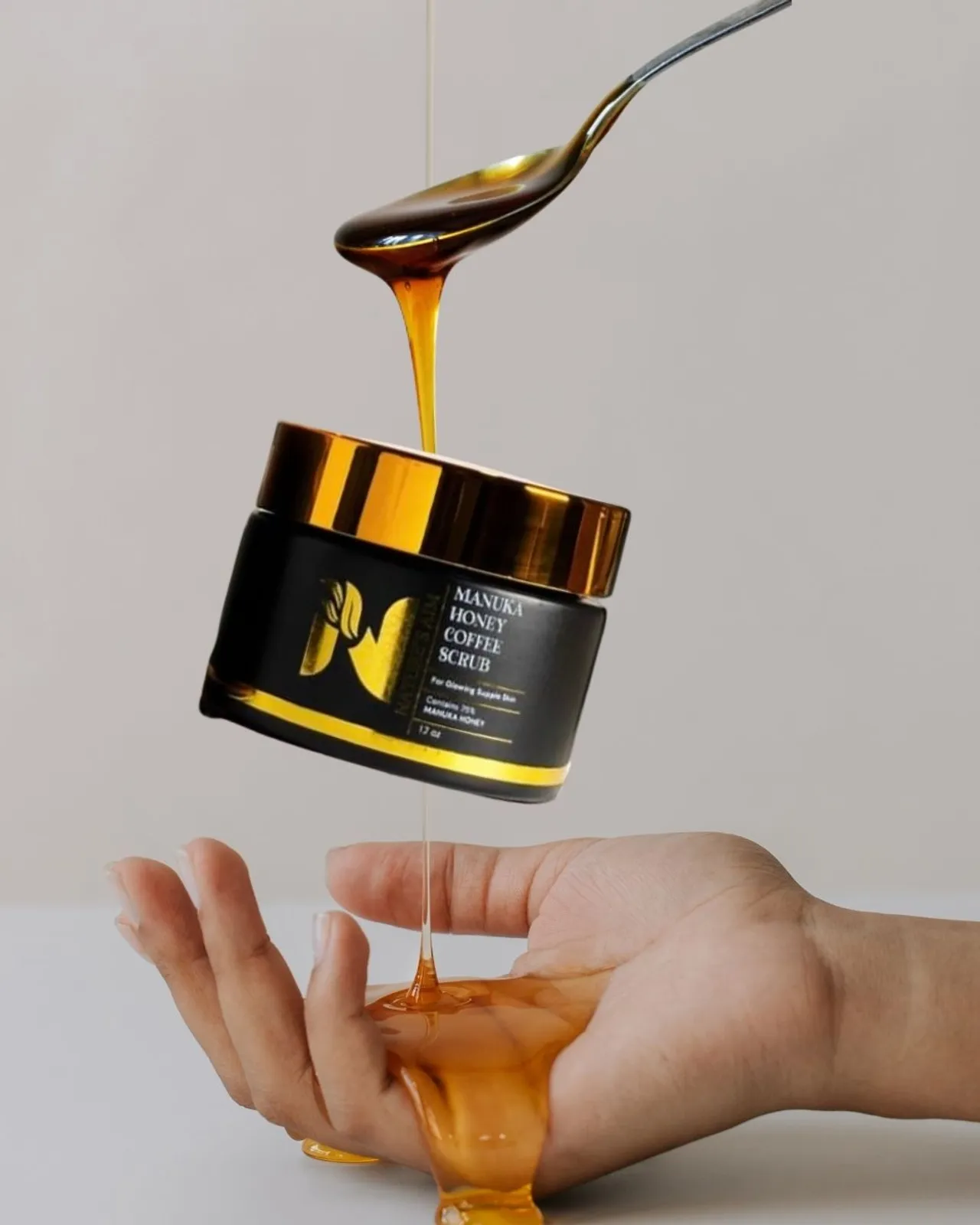 Manuka Honey Coffee Scrub